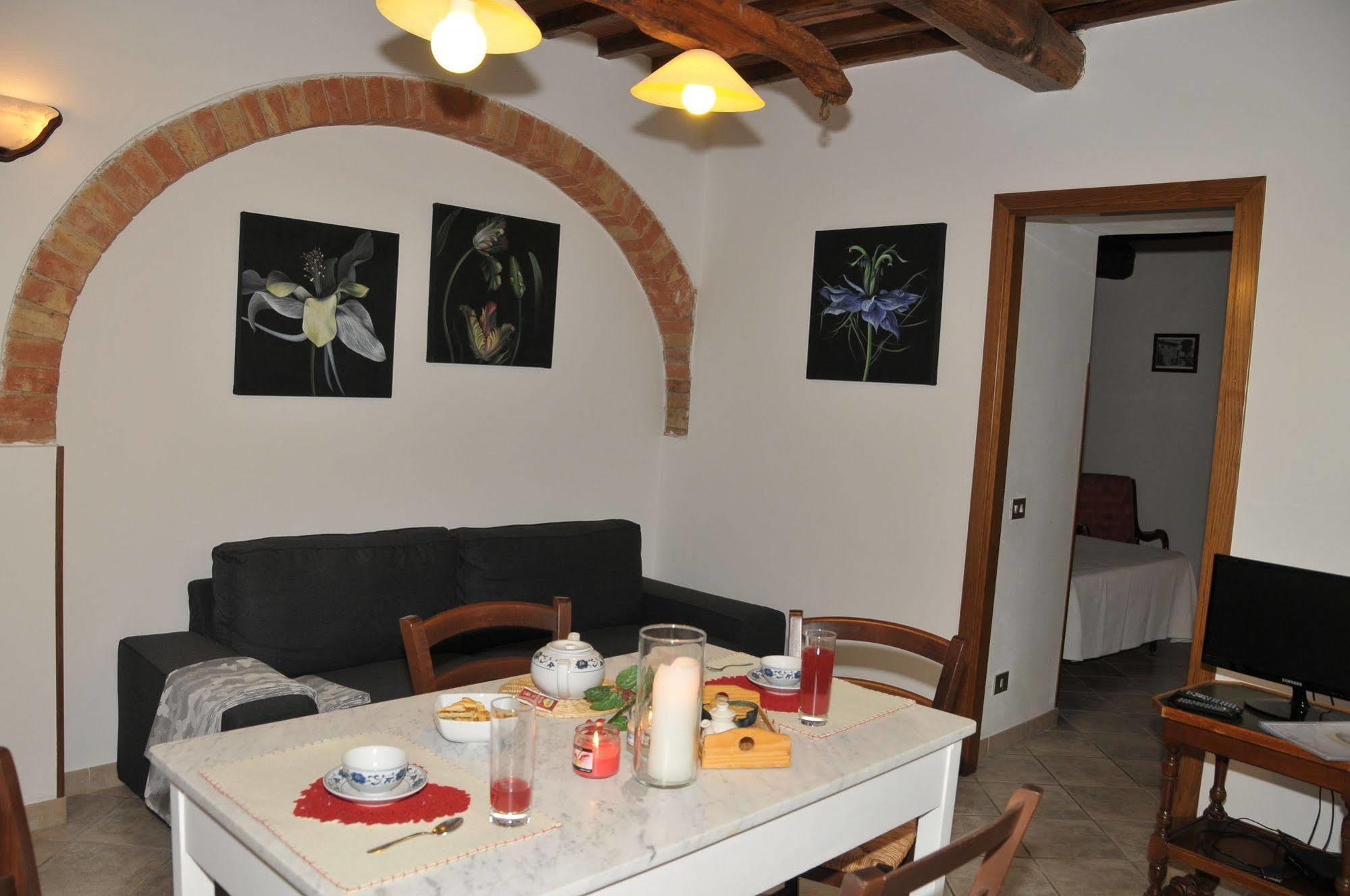 Agriturismo Renai E Monte 甘巴西 外观 照片