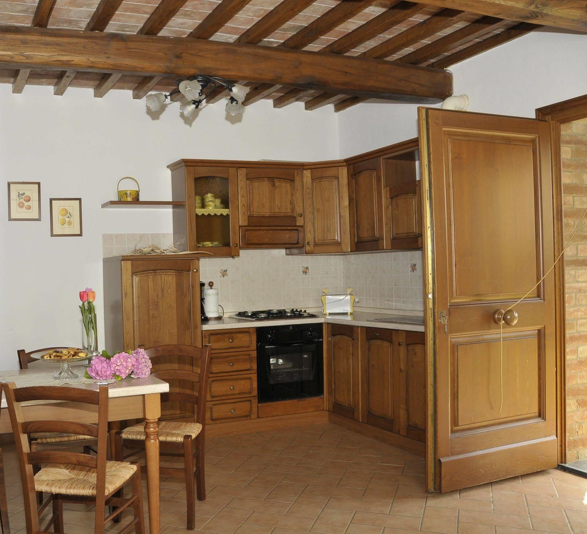 Agriturismo Renai E Monte 甘巴西 外观 照片