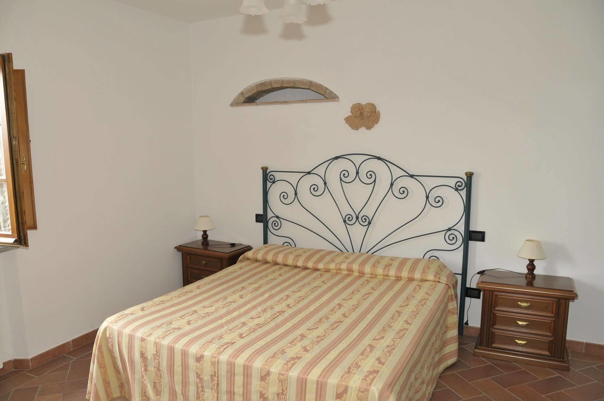 Agriturismo Renai E Monte 甘巴西 外观 照片